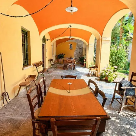 Piccolo Borgo *