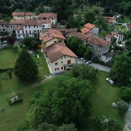 Piccolo Borgo Lägenhet Castelveccana